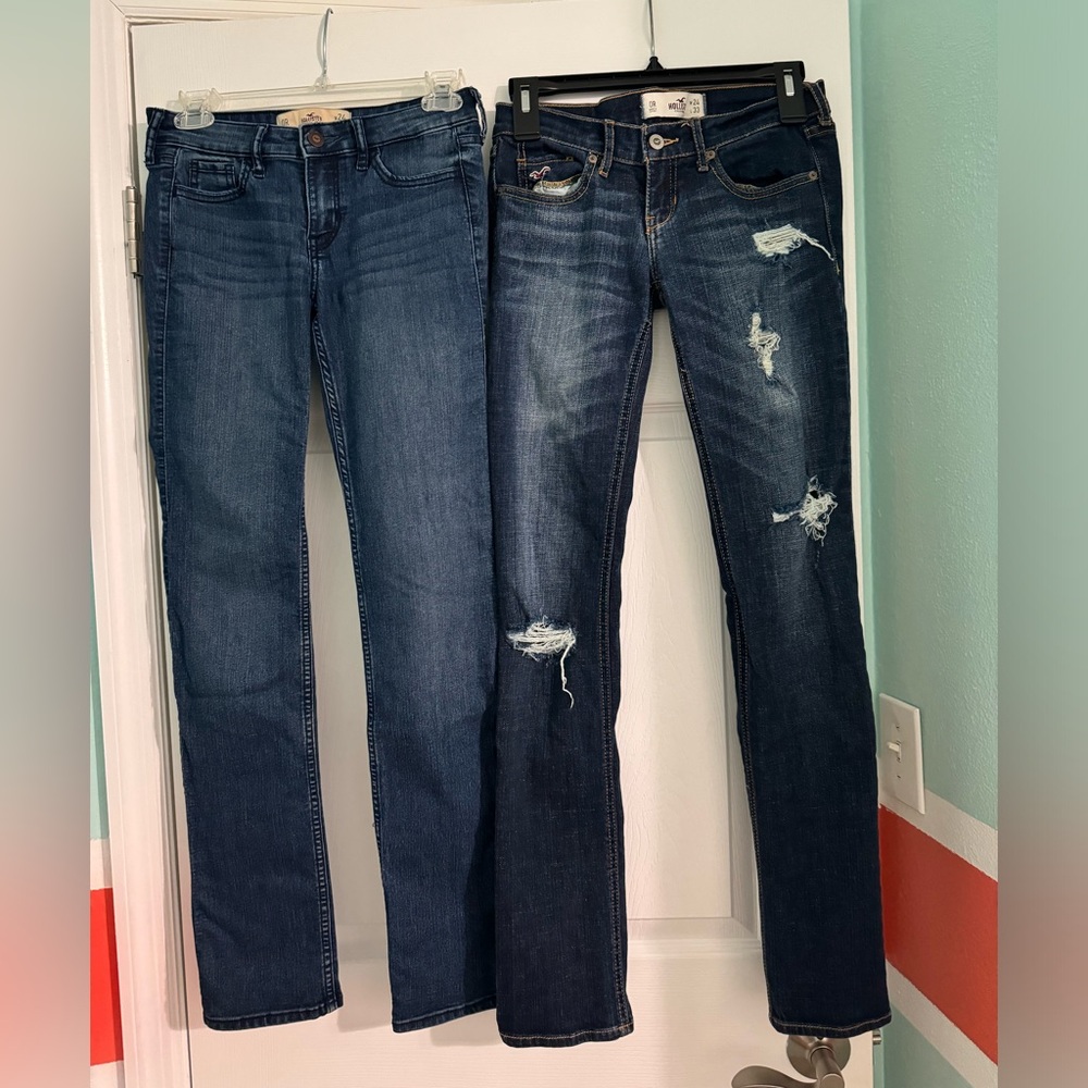 2 pair Hollister skinny jeans